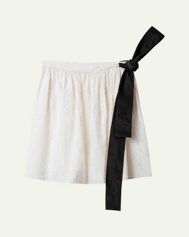 Embroidered Batiste Knee-Length Skirt